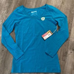 Pact organic long sleeve tee in peacock